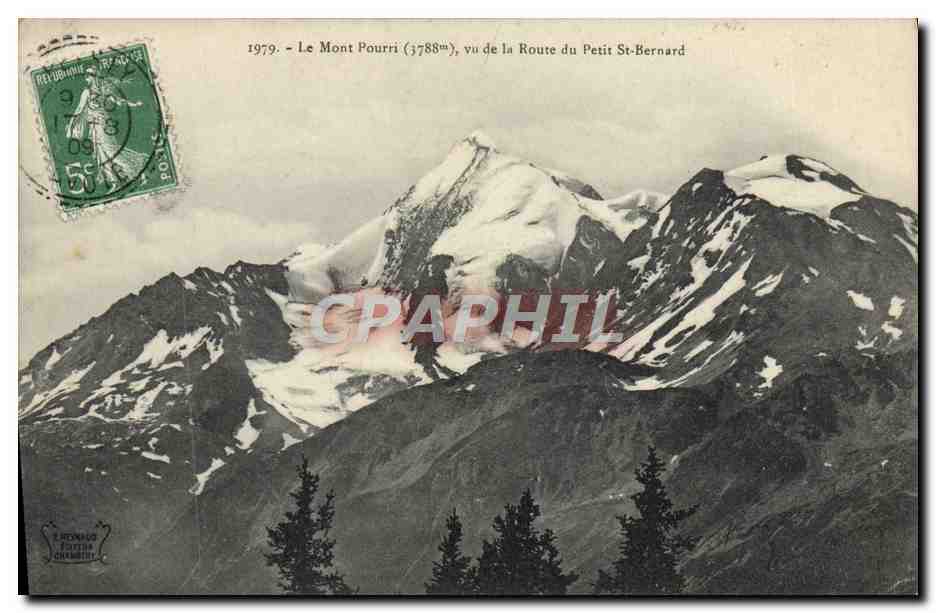 CPA Le Mont Pourri Vu de la Route du Petit St Bernard 