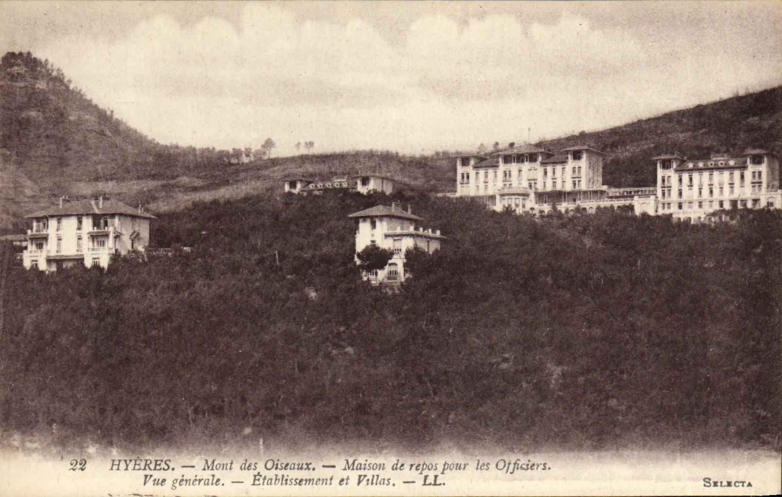 CPA Hyeres Mont des Oiseaux Societe de Secours aux Blesses Militaires Maison de repos pour les officiers Vue generale