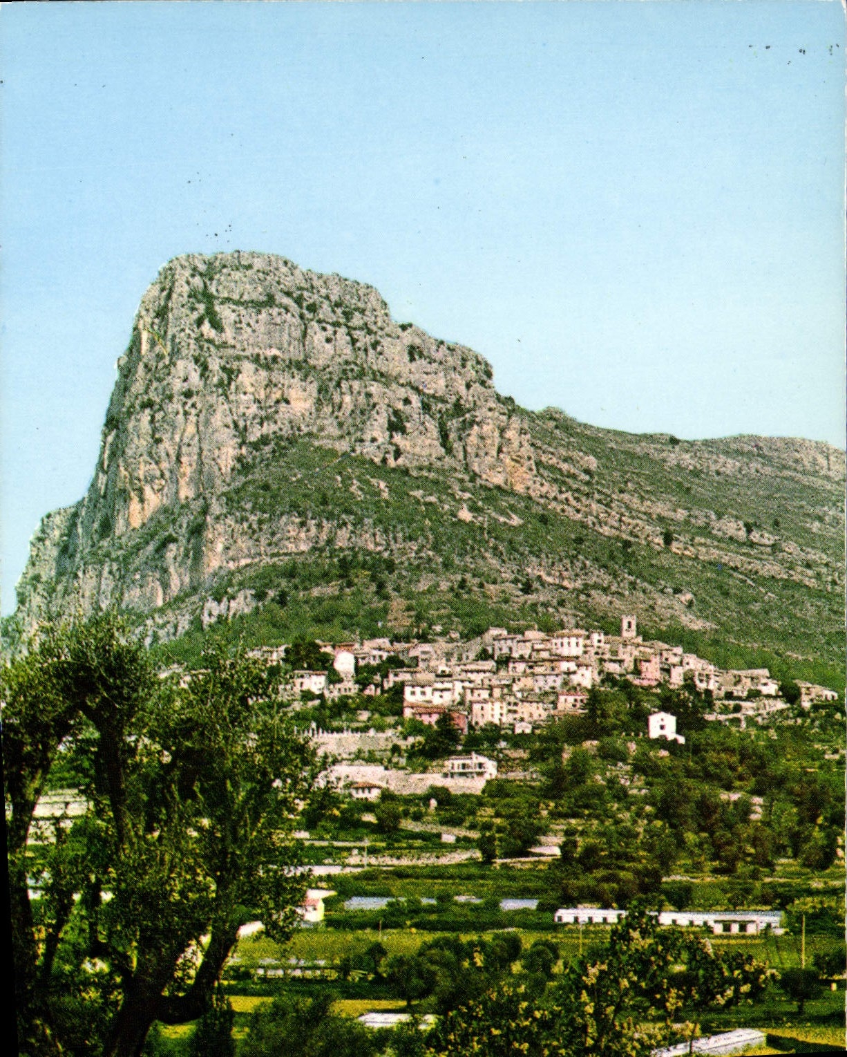 CPM Saint Jeannet Vue generale et le Baou 