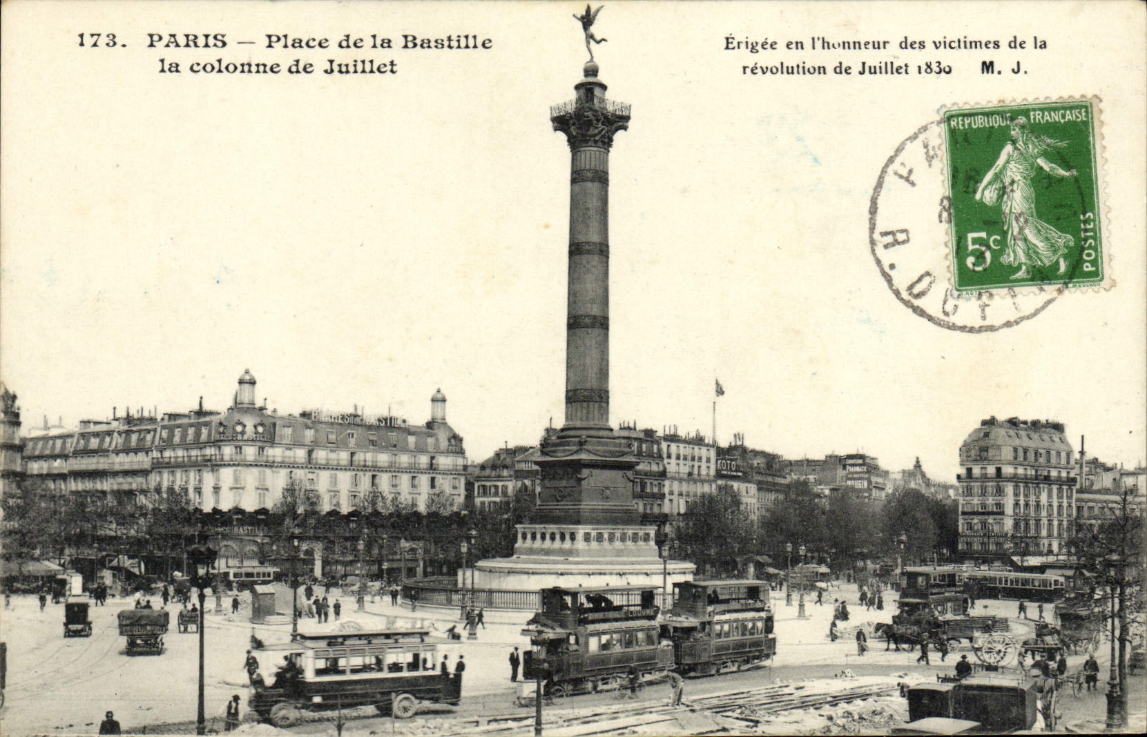 CPA Paris Place de la Bastille la colonne de Juillet Tramway Bus Imperiale
