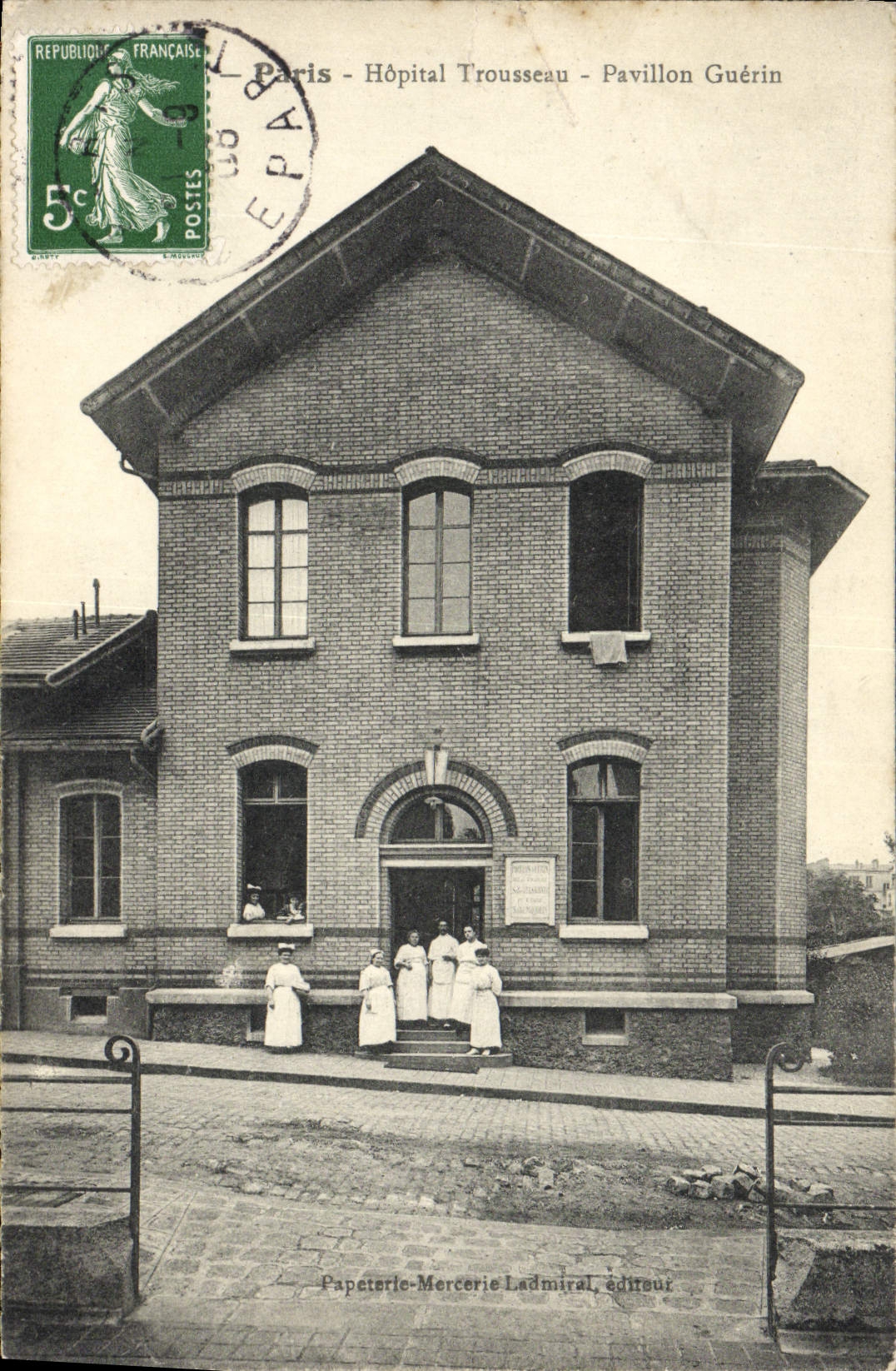 CPA Paris Hopital Trousseau Pavillon Guerin Infirmiere