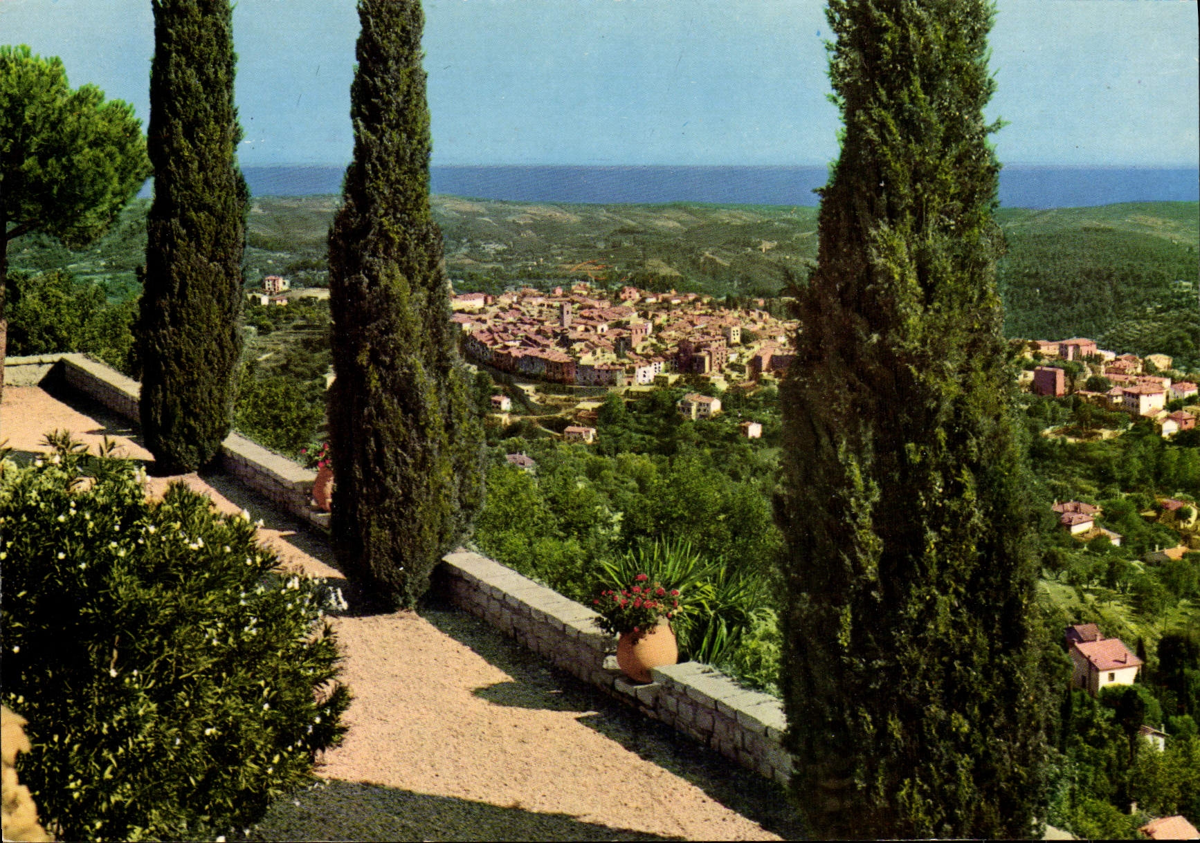 Vue générale de Vence — Côte d'Azur — Éditions S.E.P.T. n°88/65