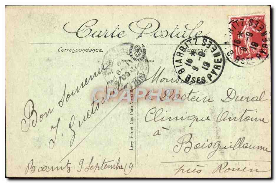 CPA Biarritz Vue Prise De La Grotte Du Phare — Verso
