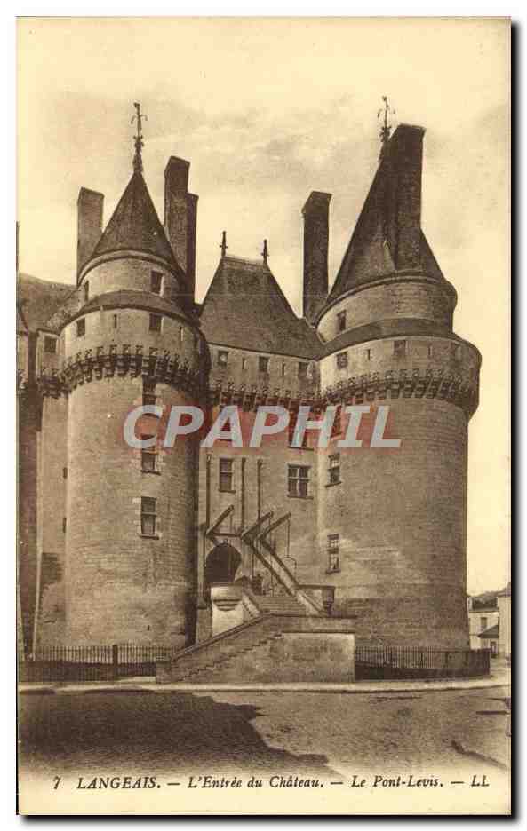 CPA Langeais L'Entree Du Chateau Le Pont Levis