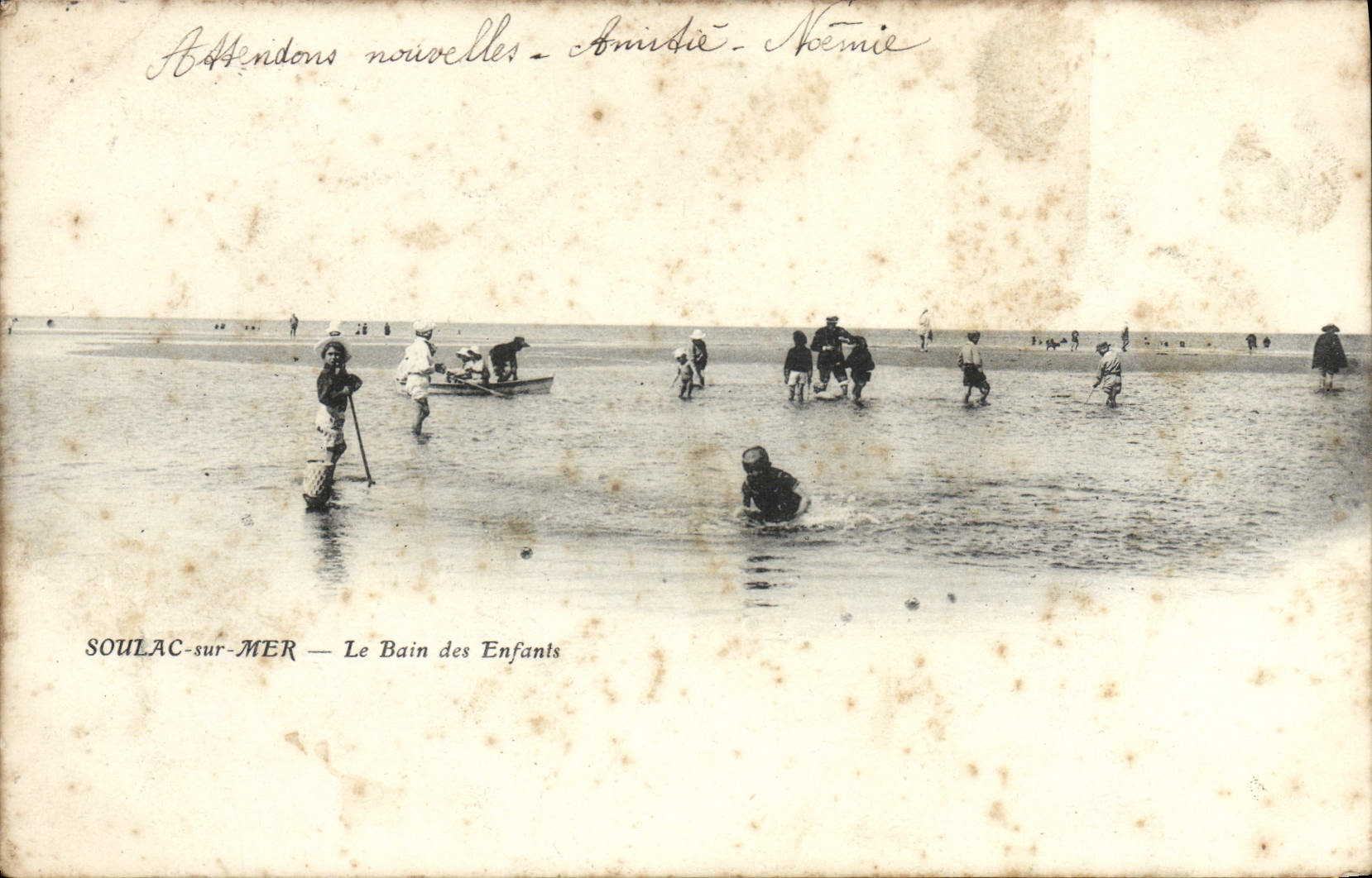 CPA Soulac Sur Mer Le bain des enfants