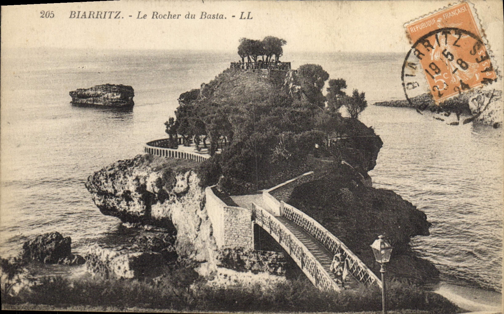 CPA Biarritz Le Rocher du Basta
