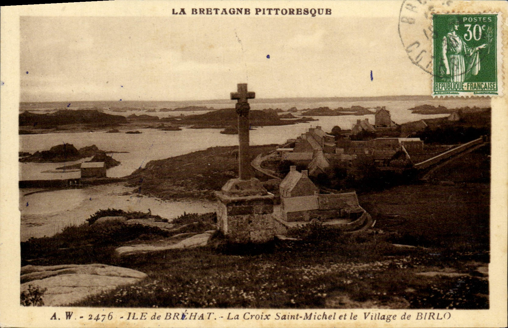 Ile de Bréhat — La Croix Saint-Michel et le Village de Birlo — A.W. 2476