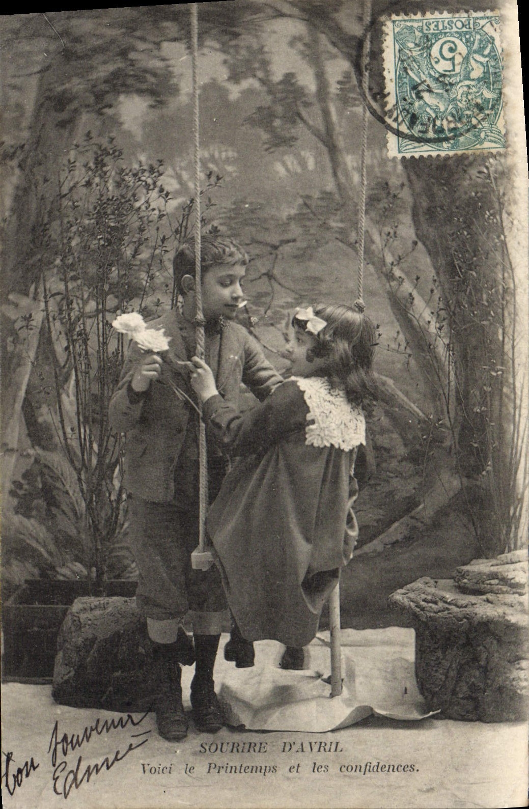 CPA Sourire D'Avril Enfants