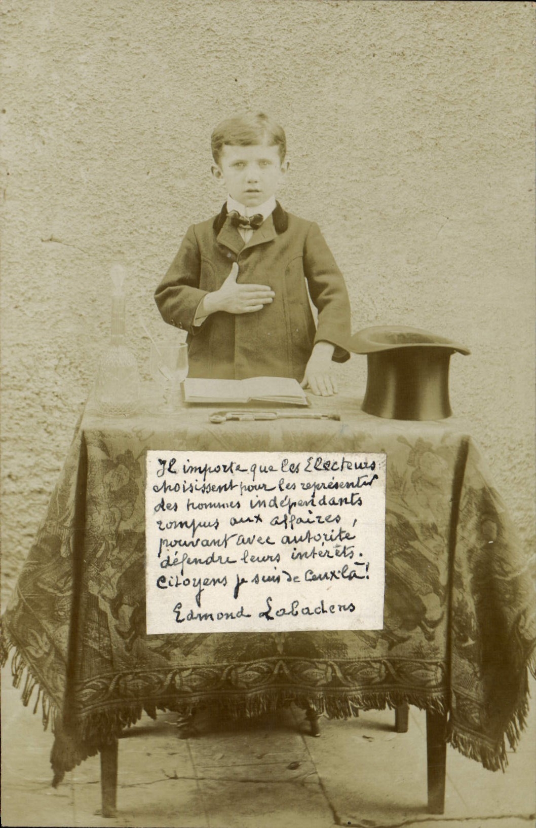 CARTE PHOTO Enfant Haut de forme 