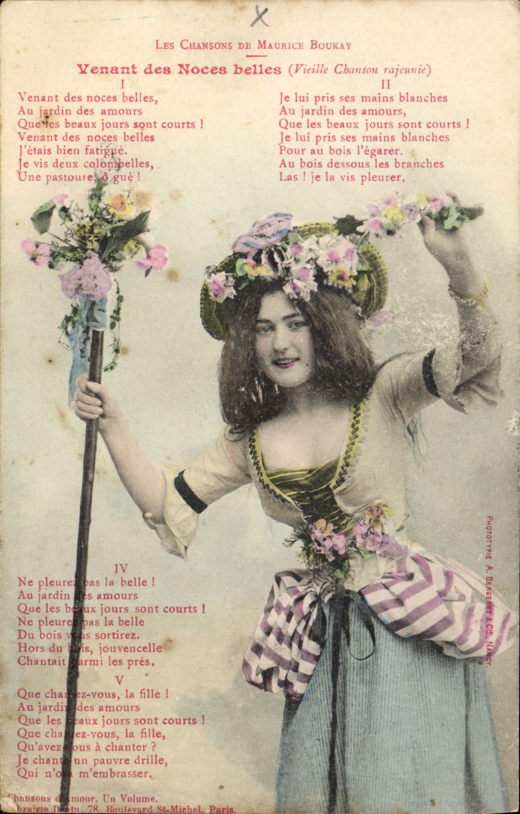 Jeune femme en costume de paysanne avec couronne de fleurs — Les Chansons de Maurice Boukay — Phototypie A. Bérenger & Cie, Nancy