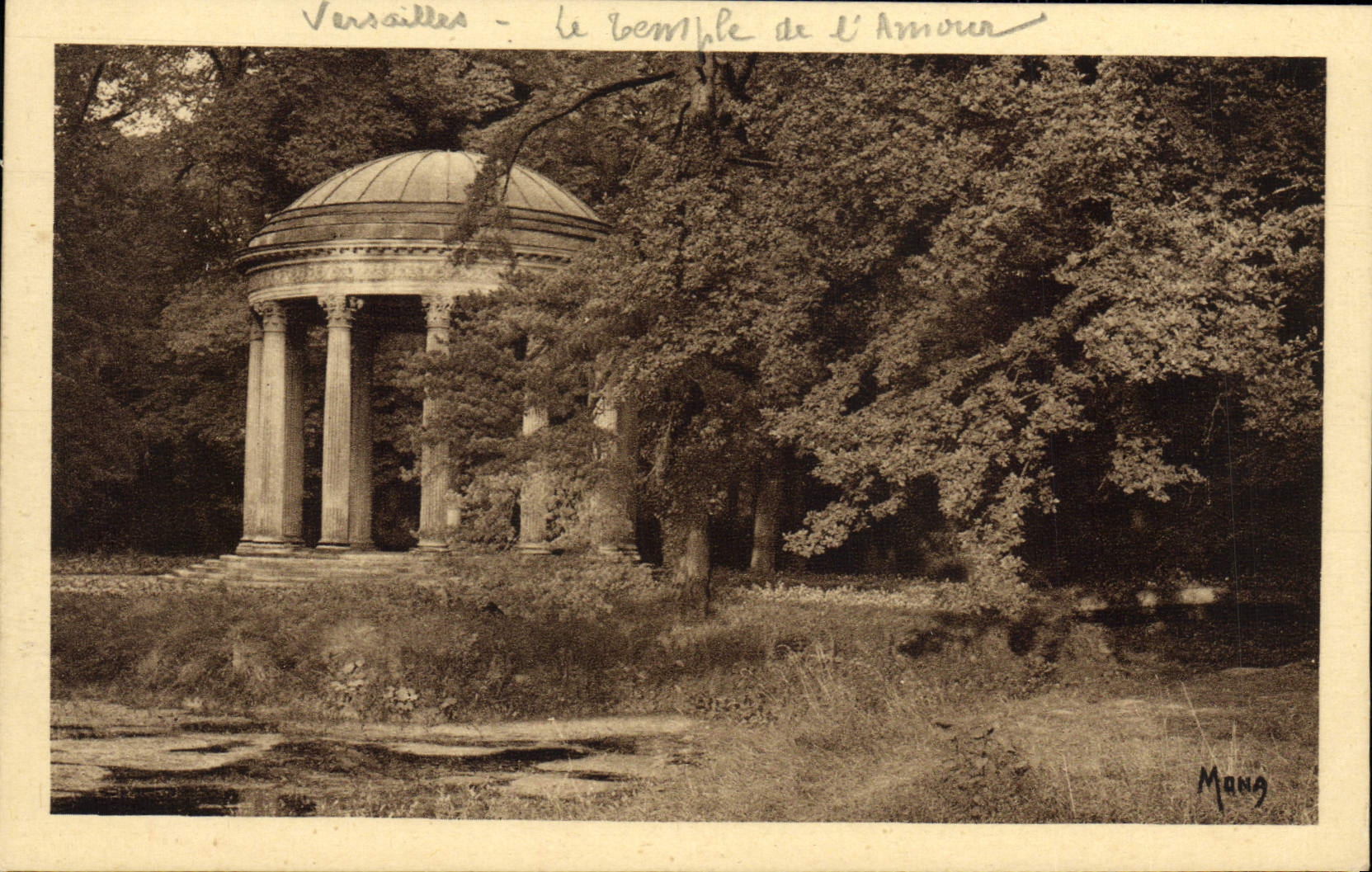 CPA Versailles Le temple de l'amour Bouchardon 