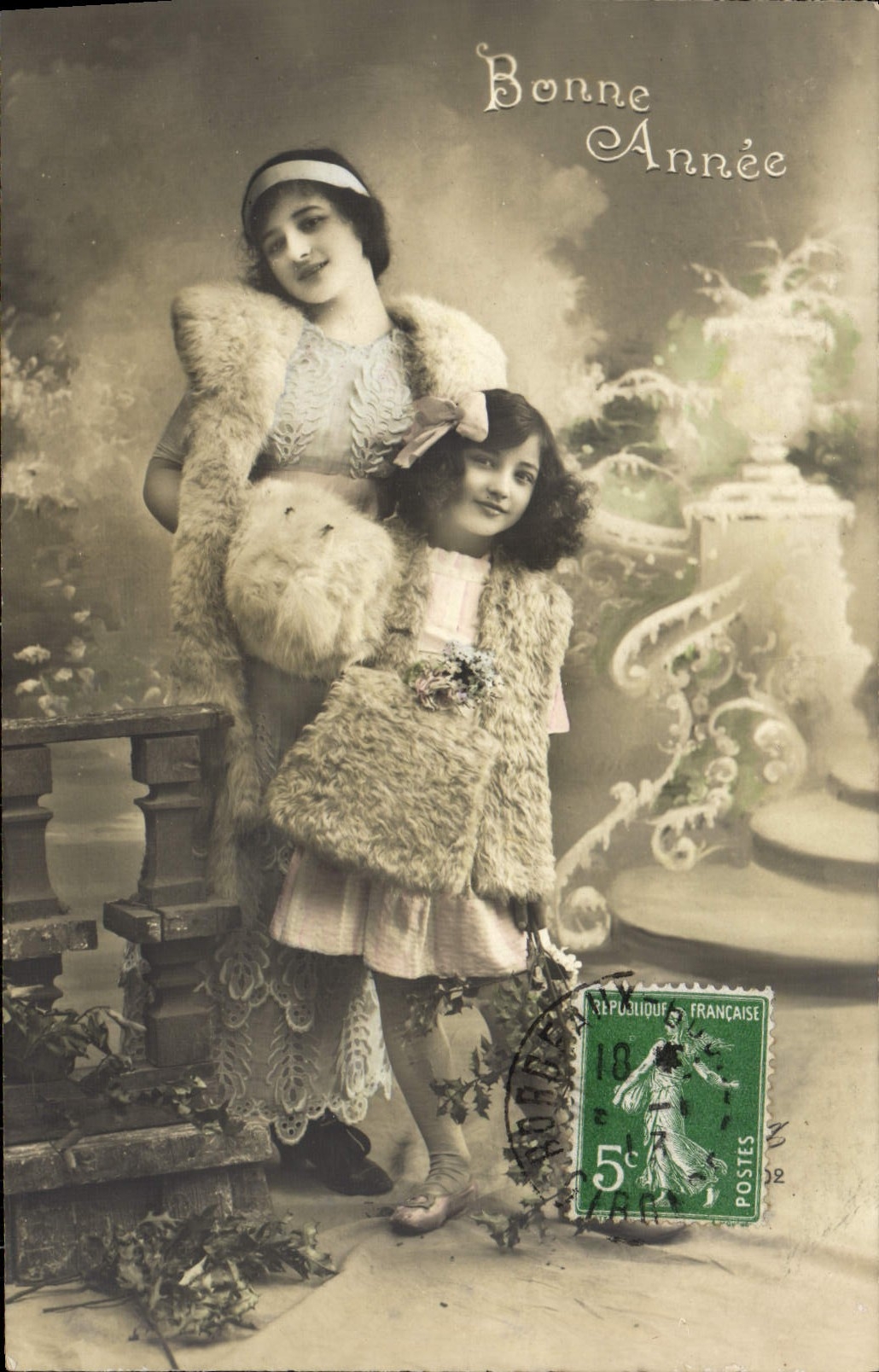 CPA Fantaisie Femme Enfants Bonne Annee
