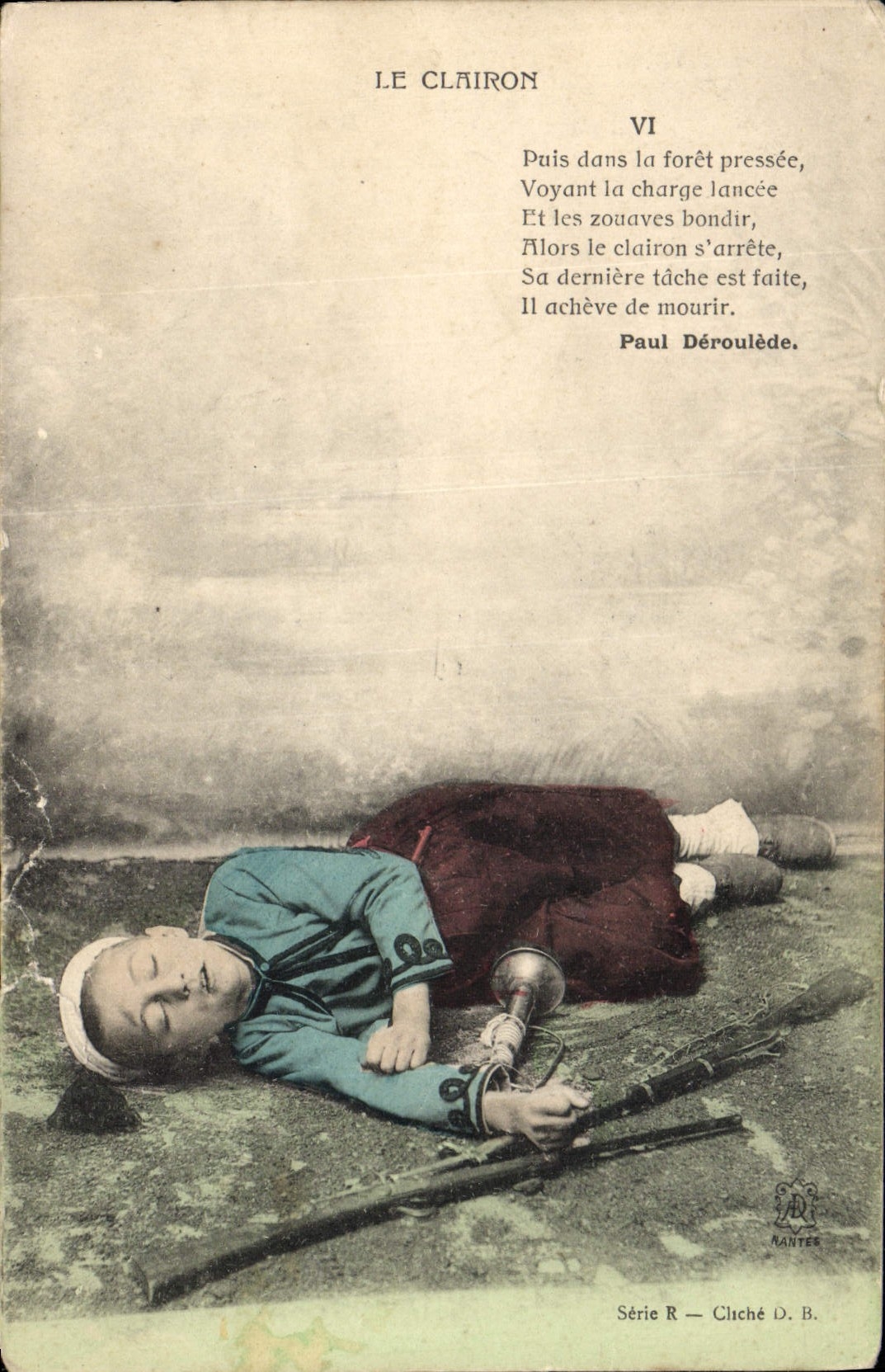 CPA Fantaisie Enfant Le clairon Militaria 