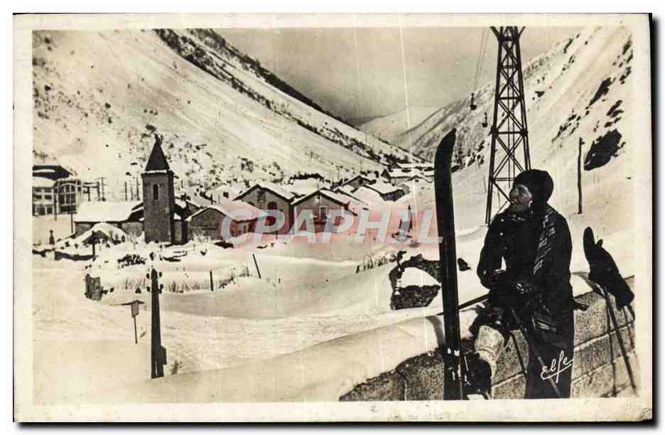 CPA Sports D'Hiver Au Col De Puymorens Le village de l'Hospitalet sous la neige 
