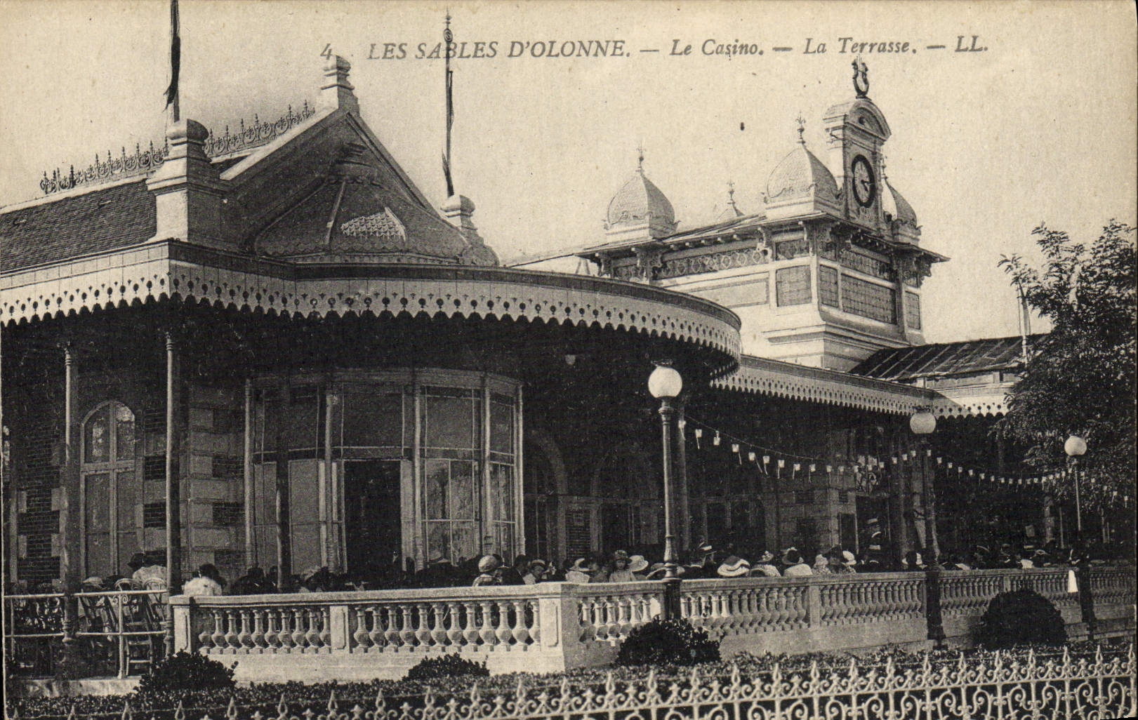Les Sables d'Olonne — Le Casino — La Terrasse — LL.