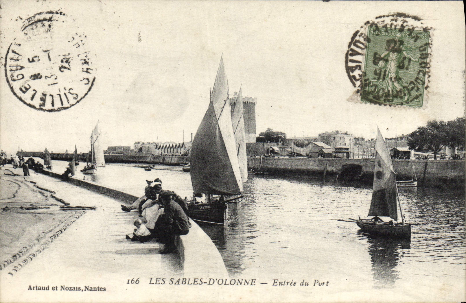 Les Sables-d'Olonne — Entrée du Port — Artaud et Nozais, Nantes, n°166