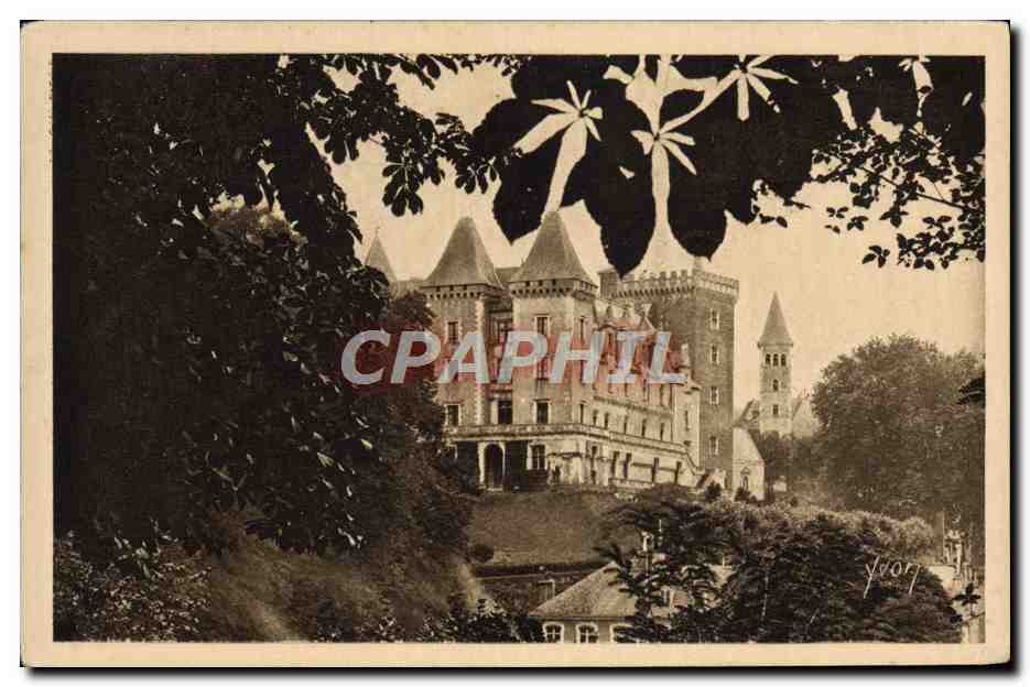 CPA Les Pyrenees Le Chateau D'Henri IV