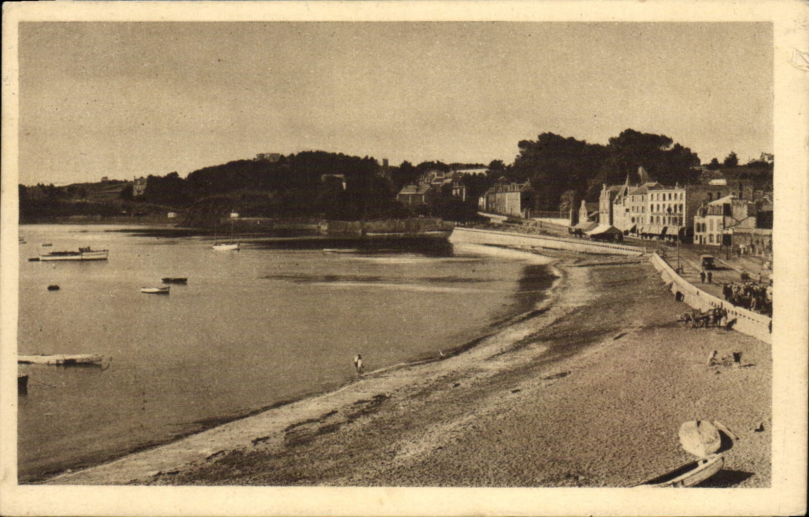 Saint-Quay-Portrieux (C.-du-N.) — La Plage du Port et les nouveaux quais — Édition Heurtel, St-Quay-Portrieux