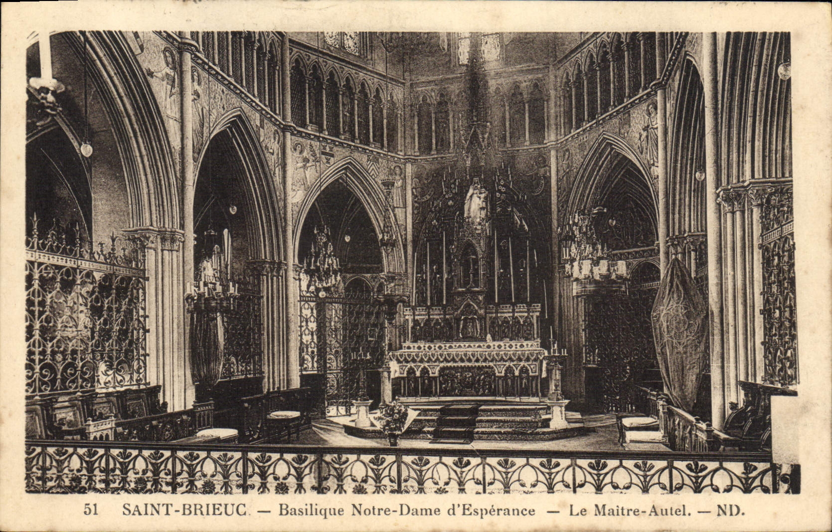 Saint-Brieuc — Basilique Notre-Dame d'Espérance — Le Maître-Autel