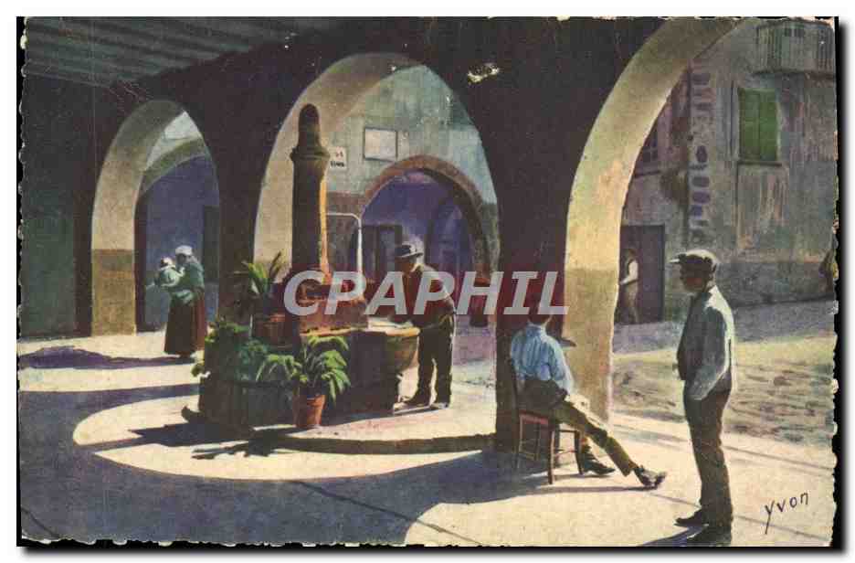 Sospel (Alpes-Maritimes) — Arcades et vieille fontaine — Éditions d'Art Yvon, n°25