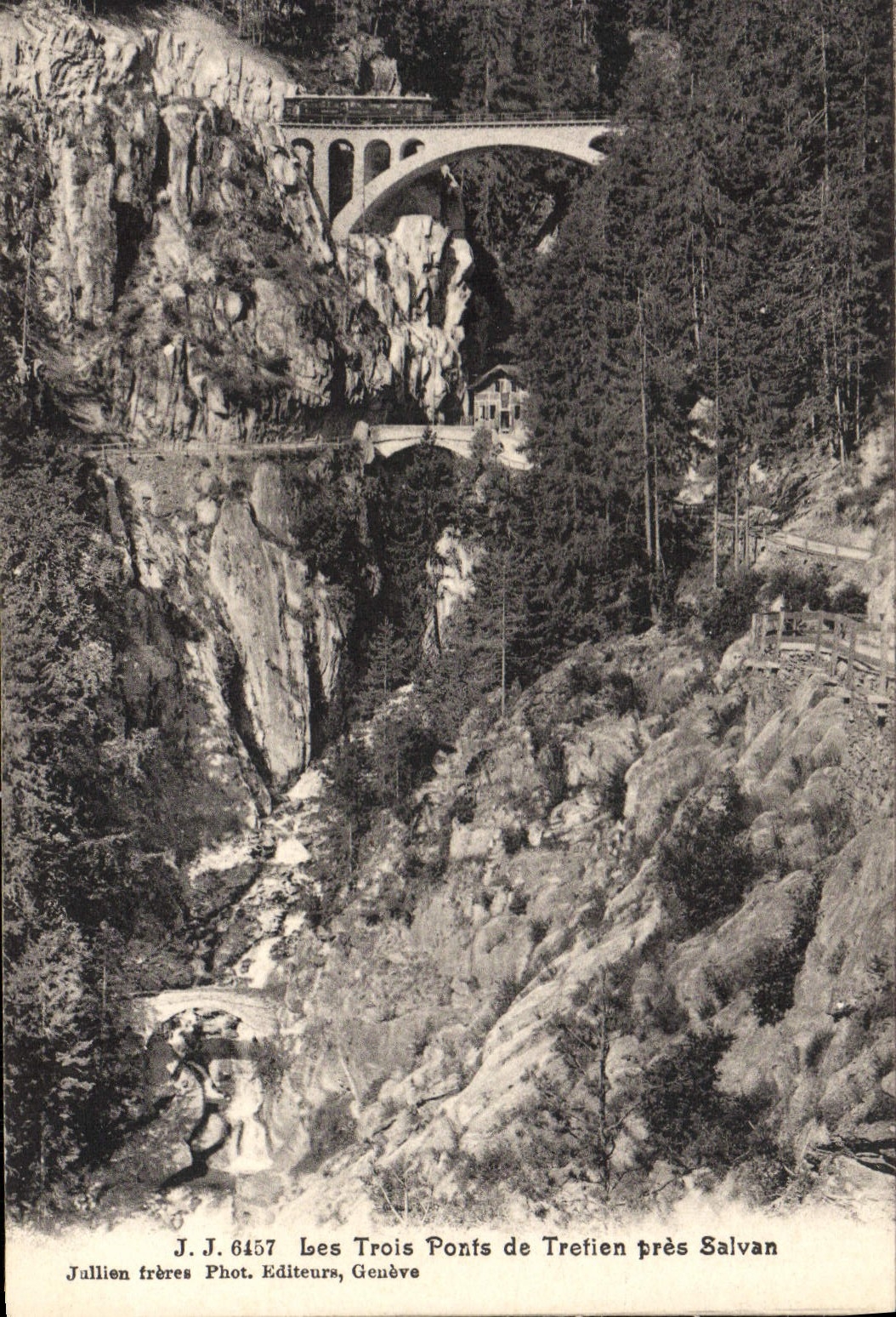 CPA Les Trois Ponts De Trefien Pres Salvan 