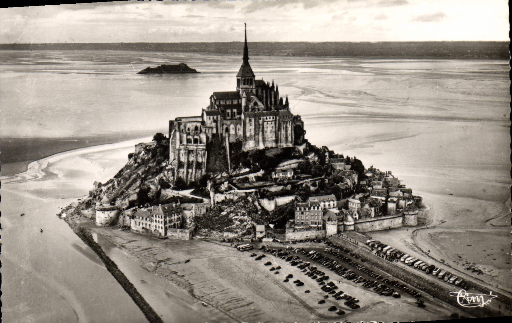 Mont Saint-Michel — vue aérienne — Éditions Véritable