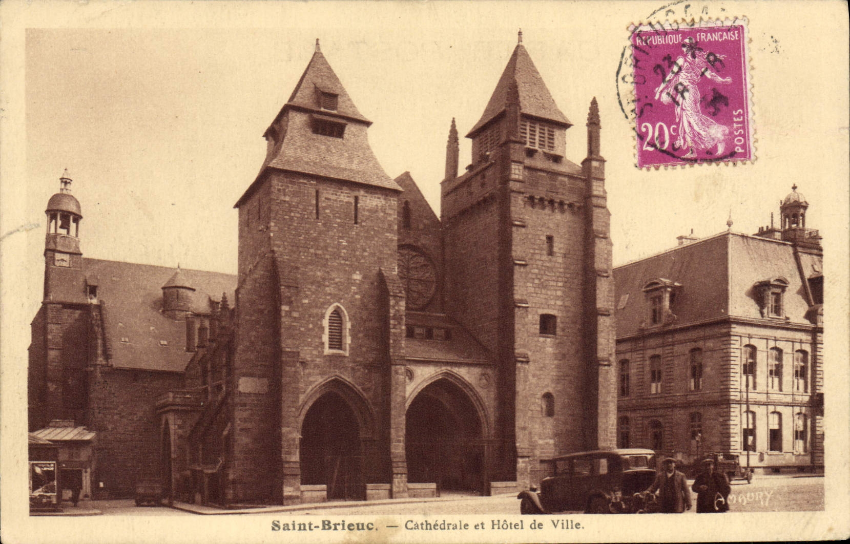 Saint-Brieuc — Cathédrale et Hôtel de Ville — éditeur HOGORY