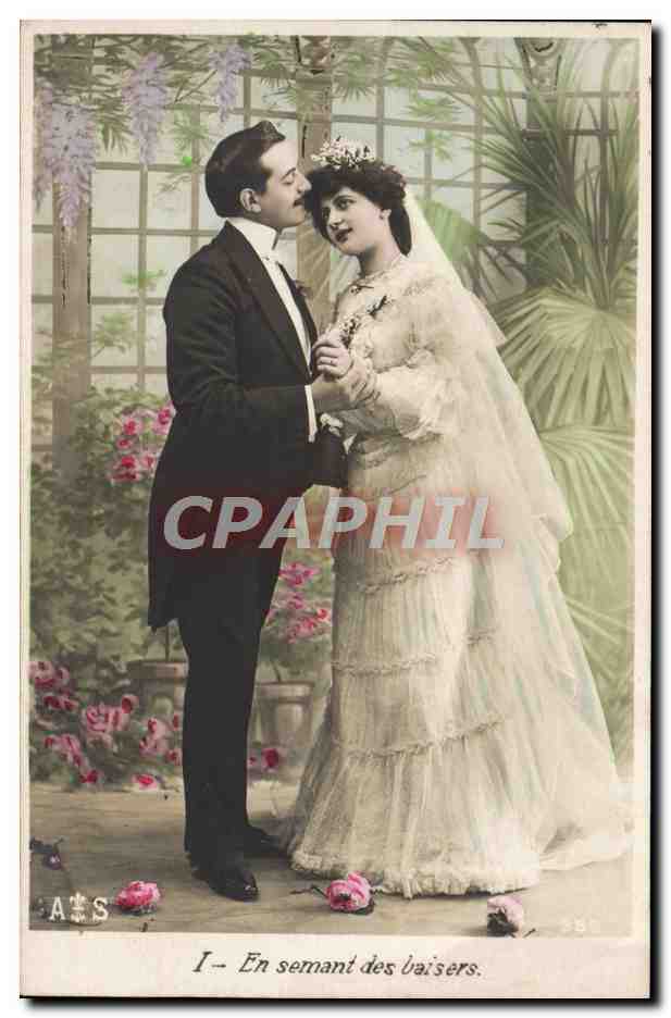 CPA Fantaisie Femme Mariage 