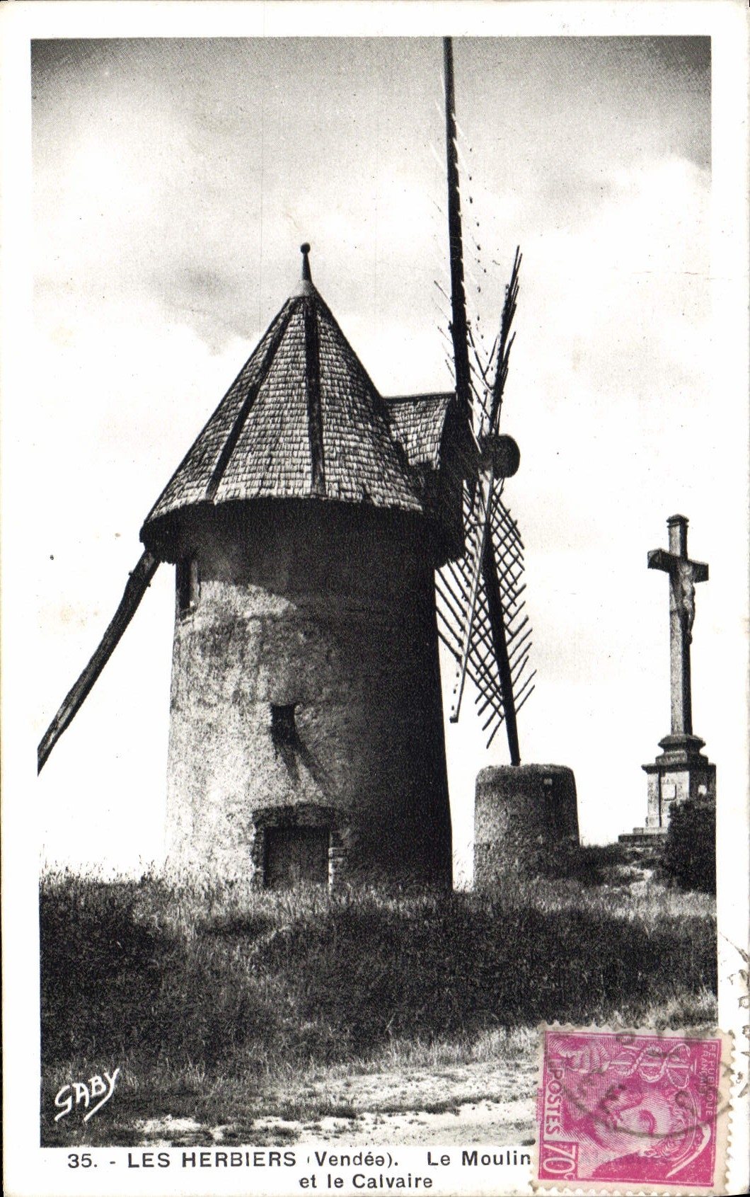 CPA Les Herbiers Le Moulin Et Le Calvaire