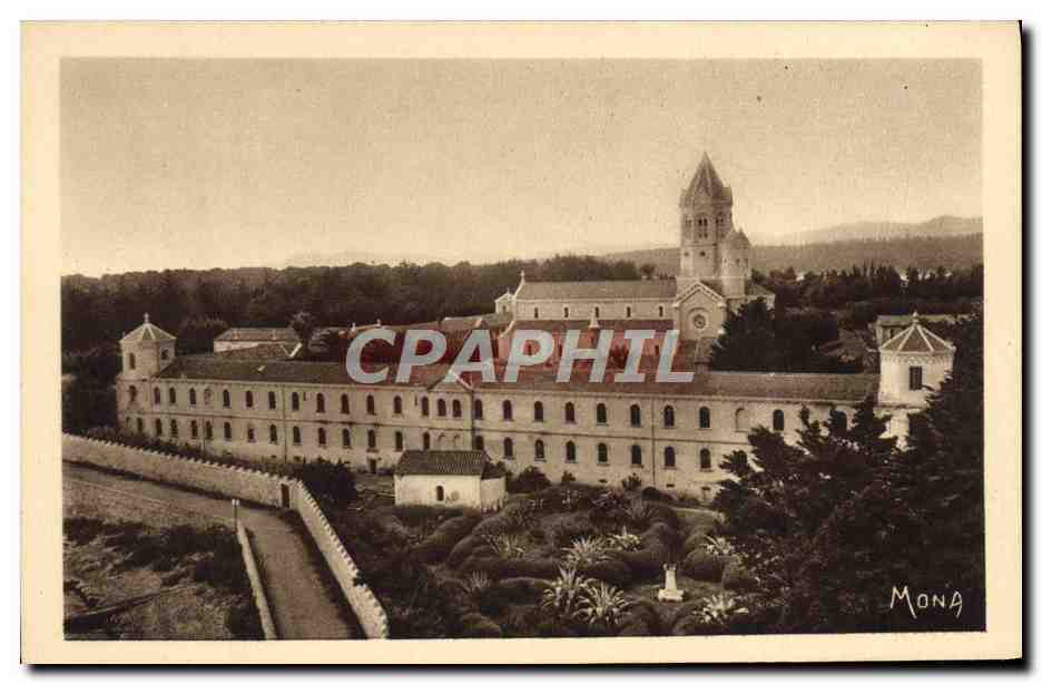 CPA Ile Saint Honorat Monastere De Lerins Vue generale de l'abbaye