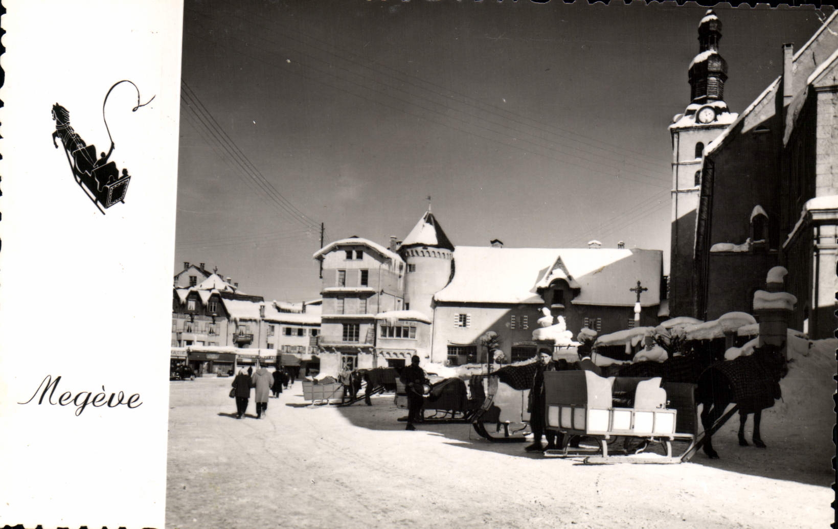 Megève — Place de l'Église et les traîneaux — Photos LE MOULT