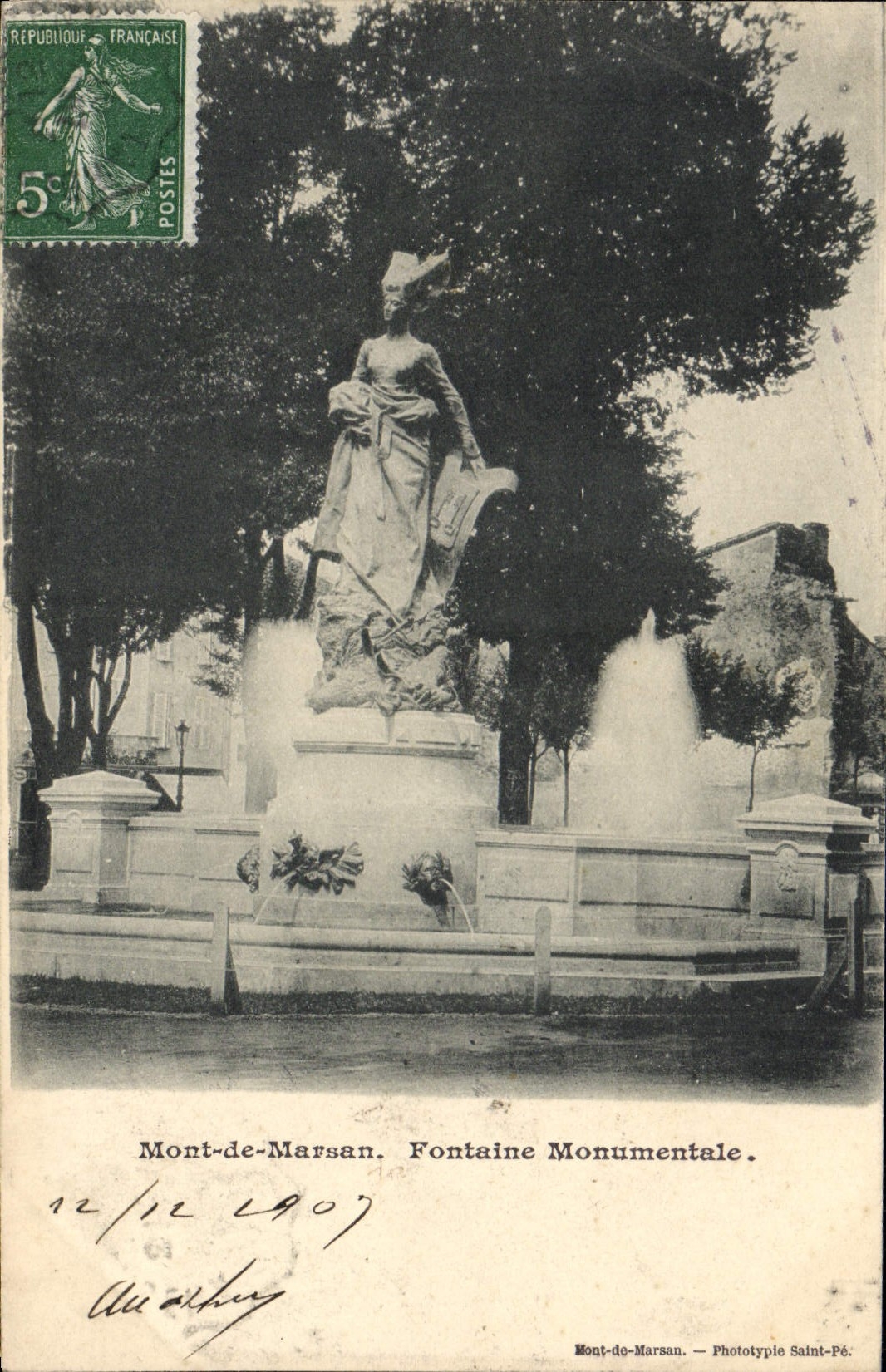 Mont-de-Marsan — Fontaine Monumentale — Phototype Saint-Pé