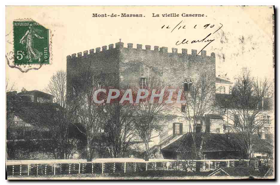 Mont-de-Marsan. La vieille Caserne.