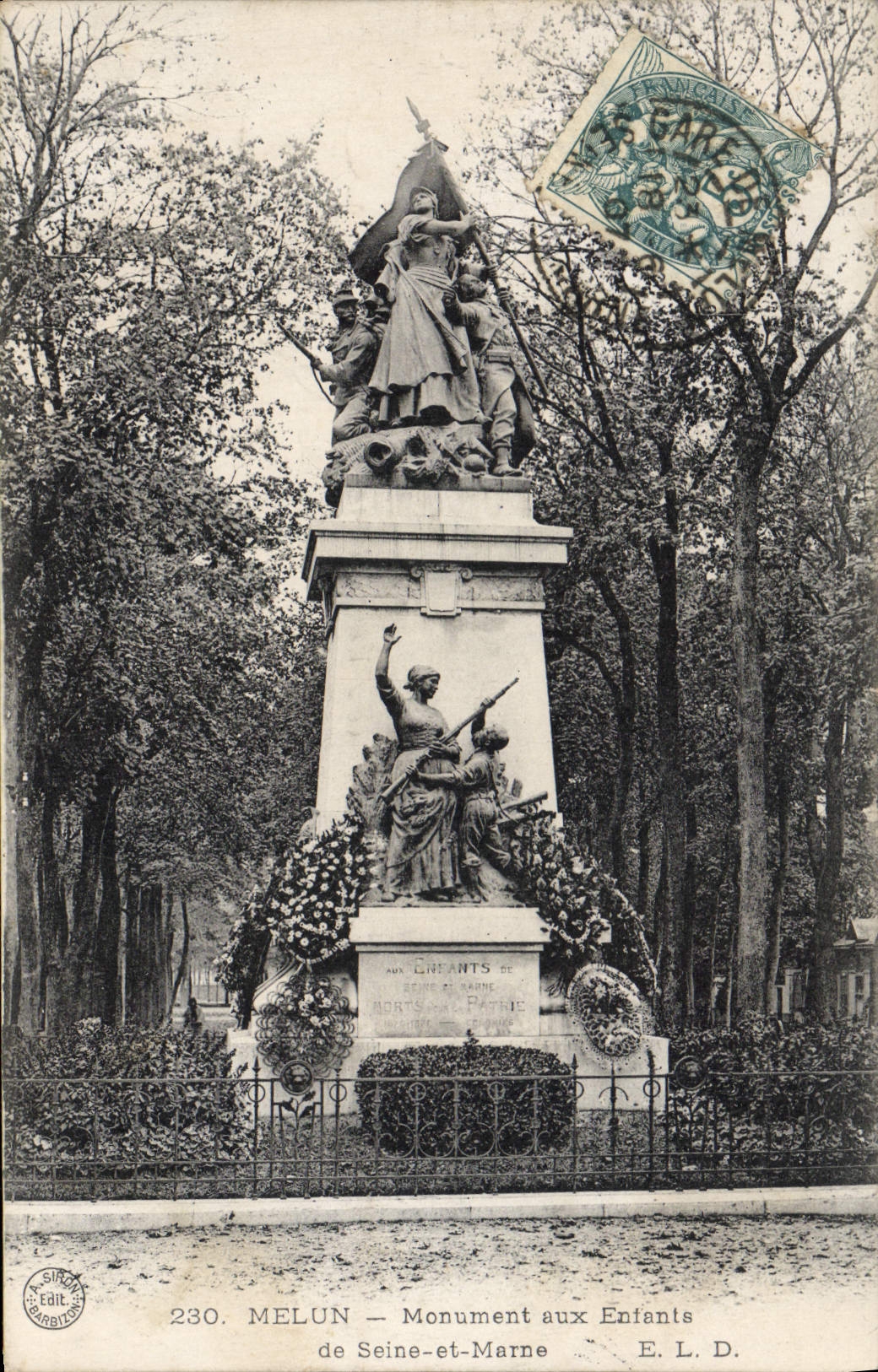 CPA Melun Monument aux enfants de Seine et Marne 