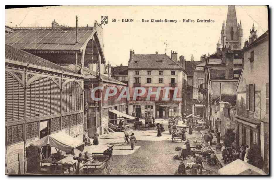 CPA Dijon Rue Claude Ramey Halles Centrales