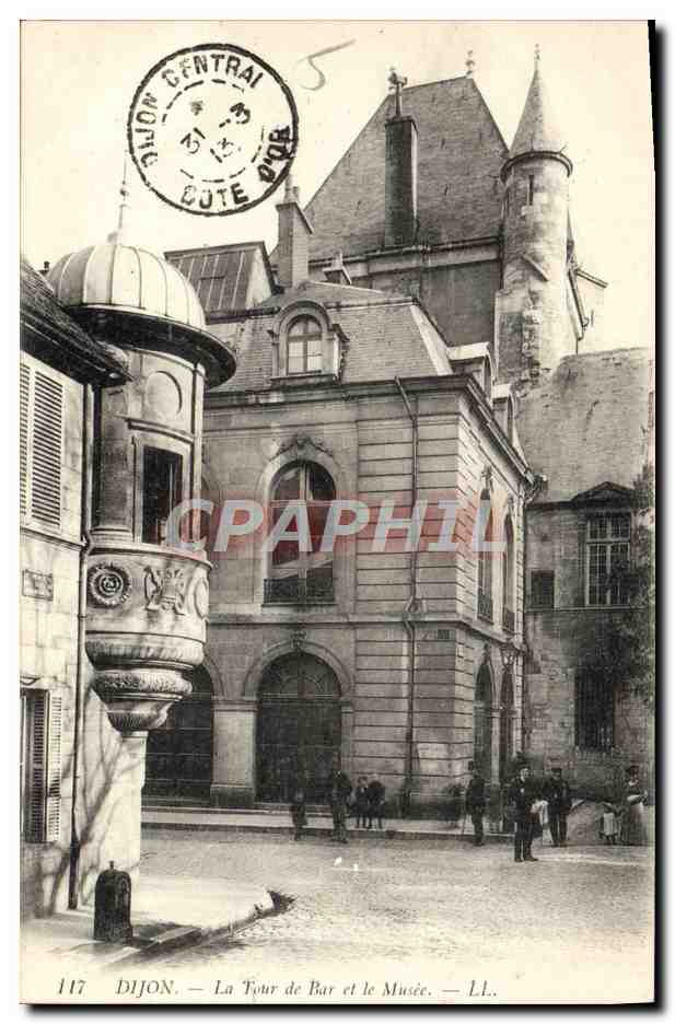 CPA Dijon La Tour De Par Et Le Musee