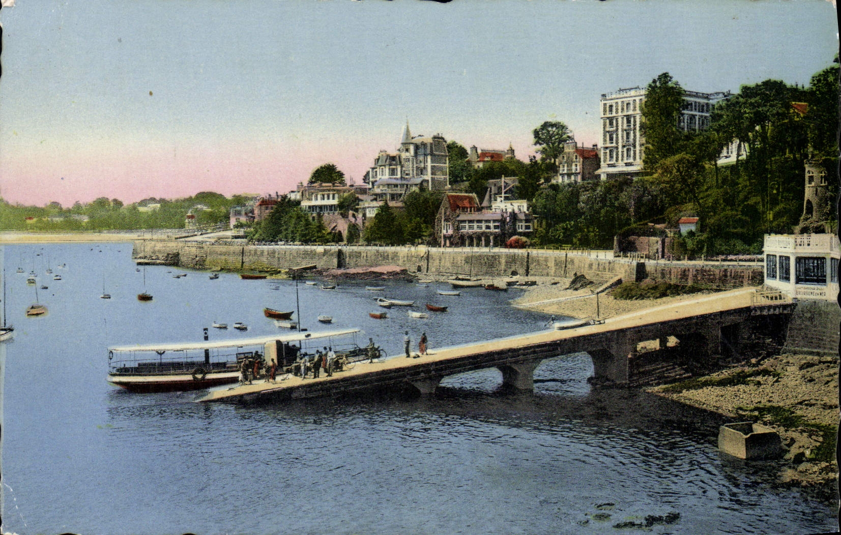 Embarcadère des Vedettes Vertes — Dinard — Éditeur : Cie des Arts Photomécaniques