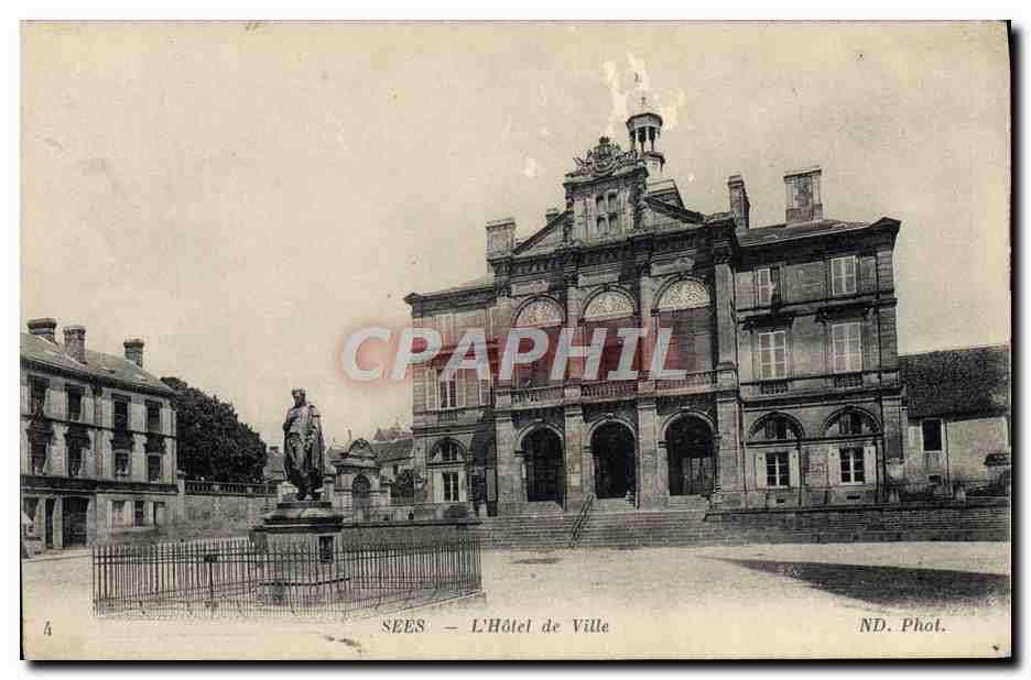 CPA Sees L'Hotel De Ville
