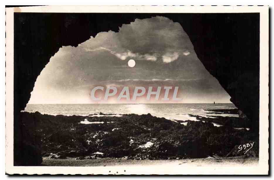 CPM Piriac Sur Mer La Grotte A Madame Au Clair De Lune Cachet Daguin Le Croisic