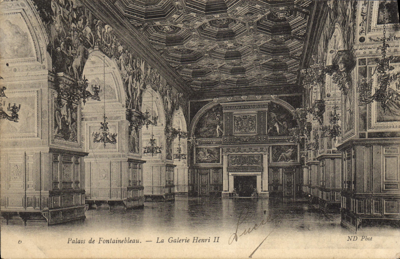 Palais de Fontainebleau — De Galerie Henri II — ND Phot