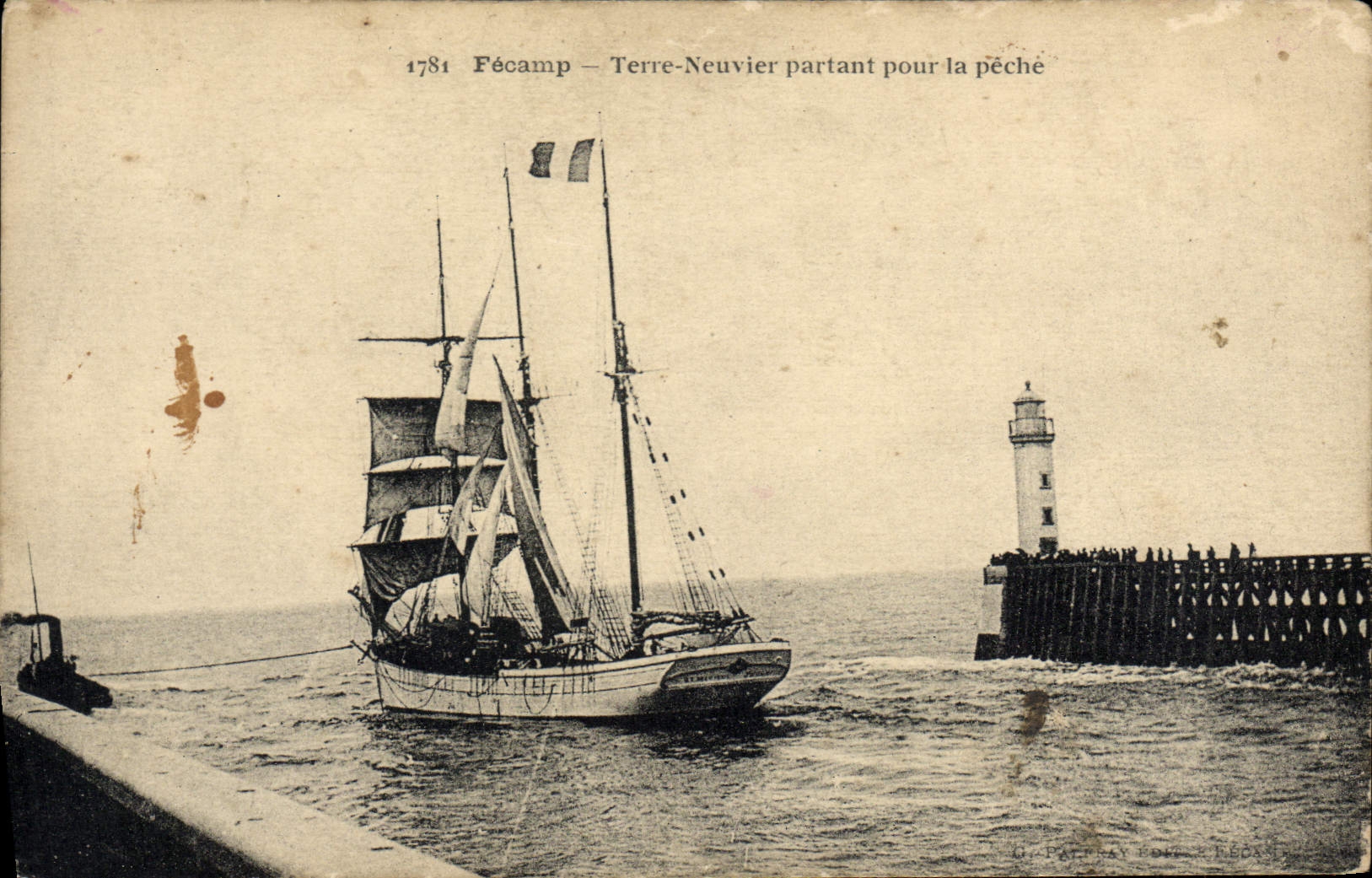 CPA Fecamp Terre Neuvier Partant Pour La Peche Terre Nueve Bateau Peche 