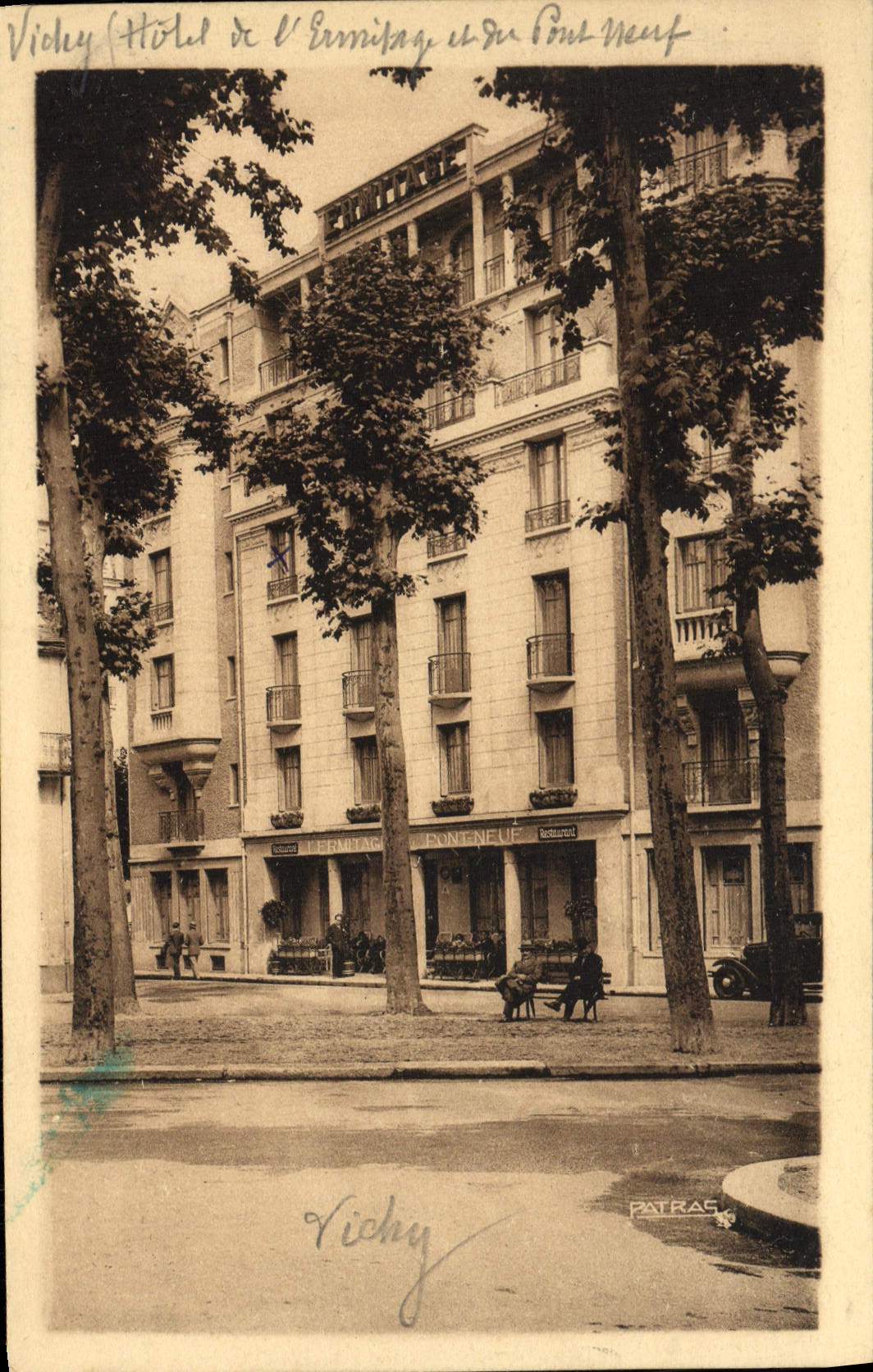 CPA Vichy Hotel de l'Ermitage et du Pont Neuf