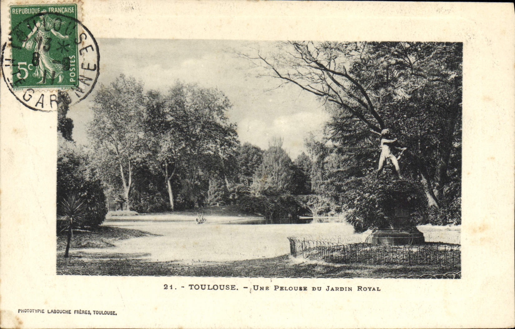 Toulouse - Une Pelouse du Jardin Royal — Phototypie Labouche Frères, Toulouse, n°21
