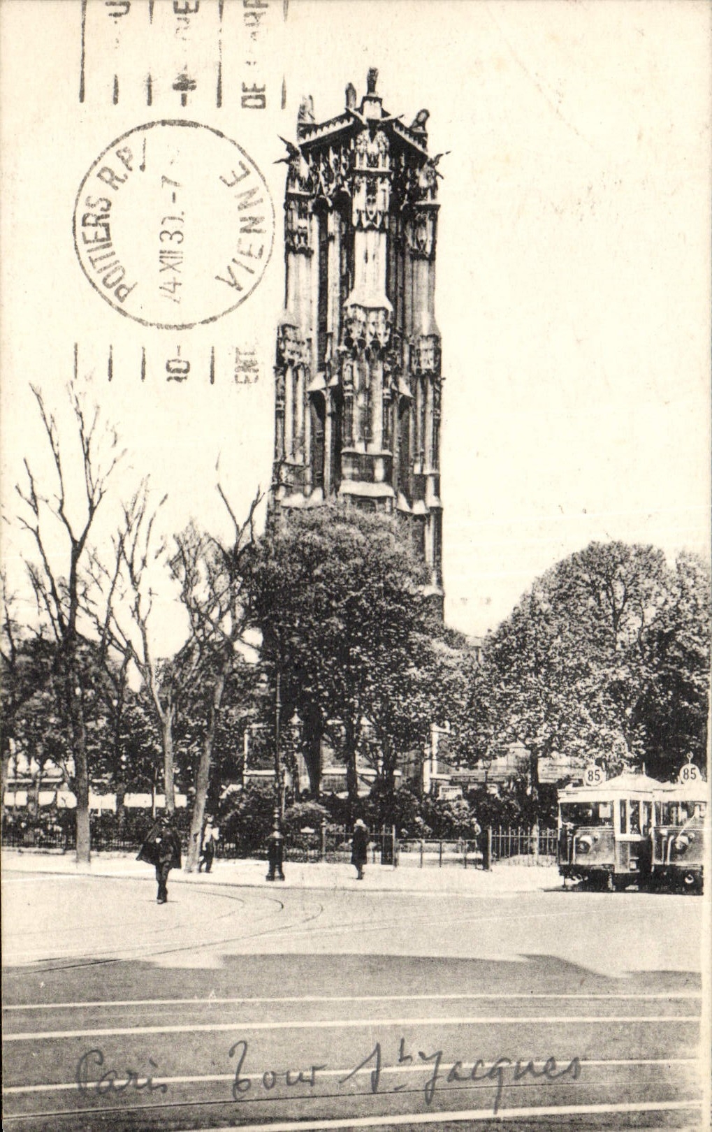 CPA Paris Tour Saint Jacques Tramway