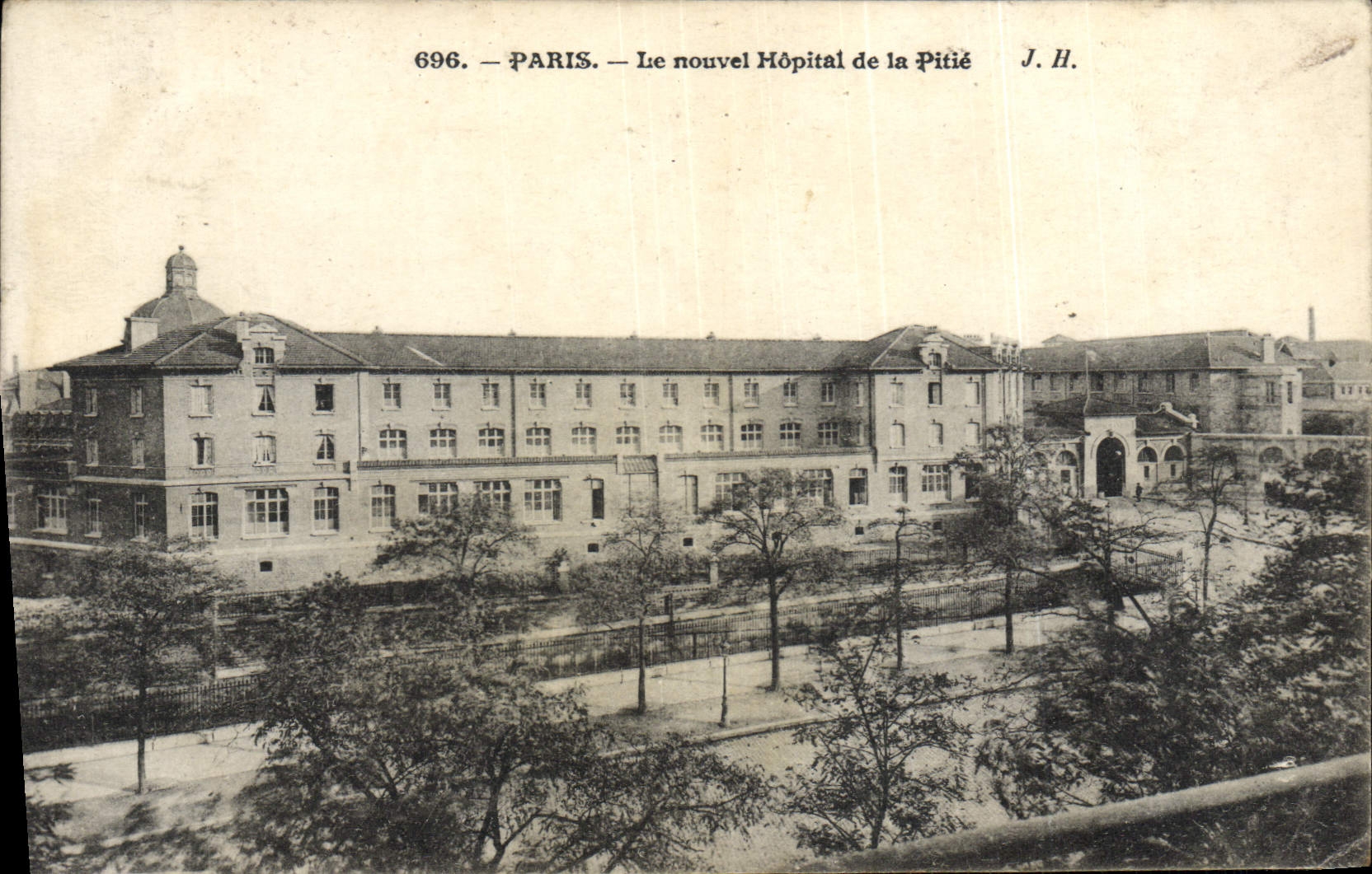 CPA Paris Le Nouvel Hopital De La Pitie
