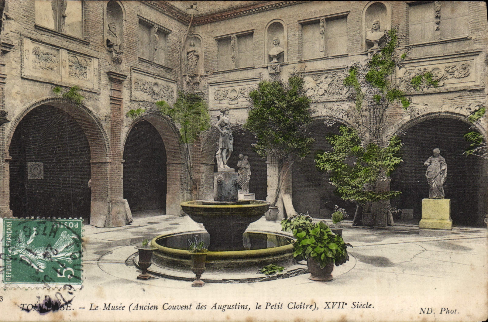 CPA Le Musee Toulouse Ancien couvent des Augustuins Le petit cloitre