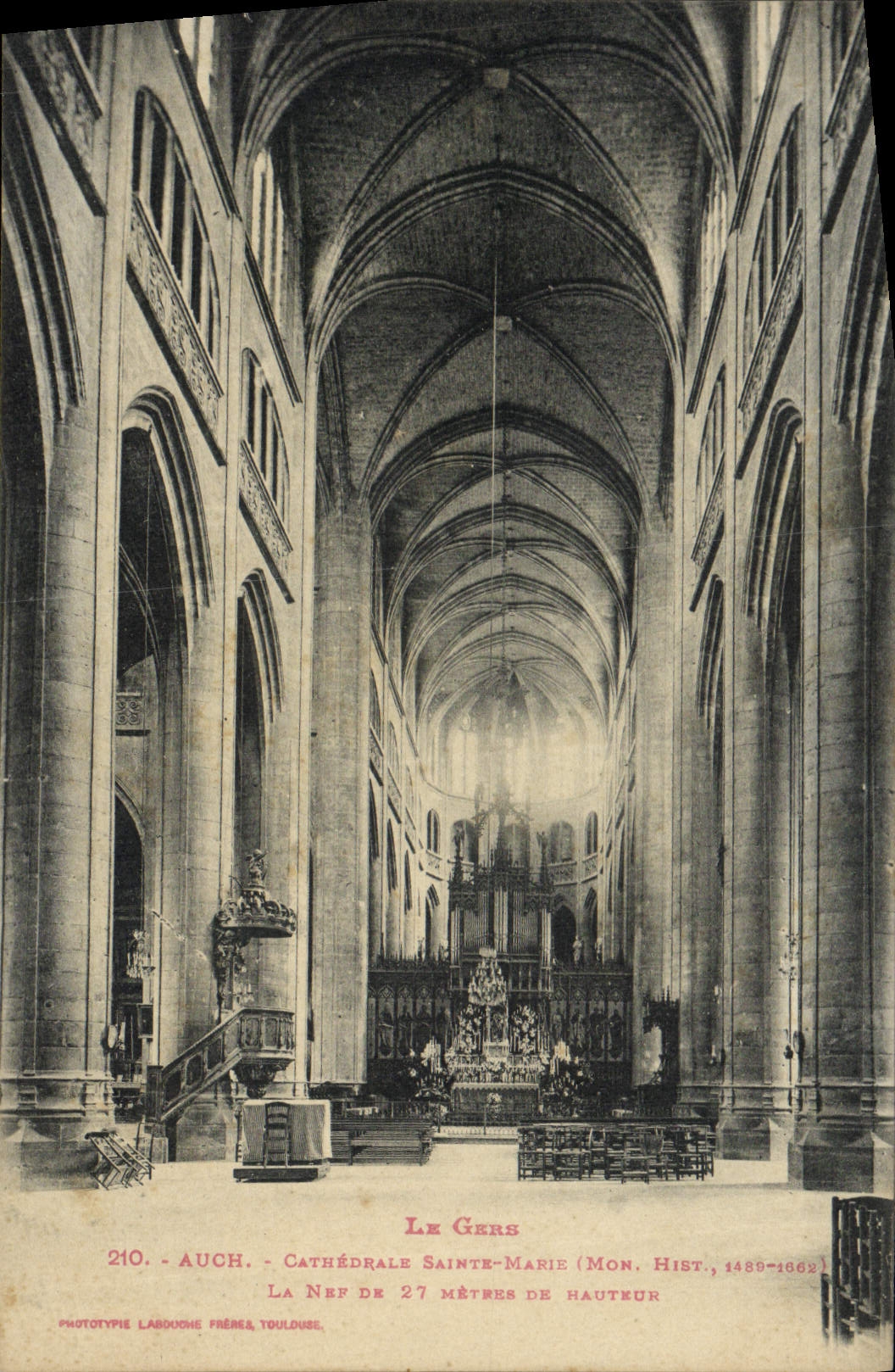 CPA Auch Cathedrale Sainte Marie la nef Orgue