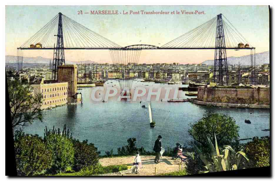 CPA Marseille Le Pont Transbordeur Et Le Vieux Port