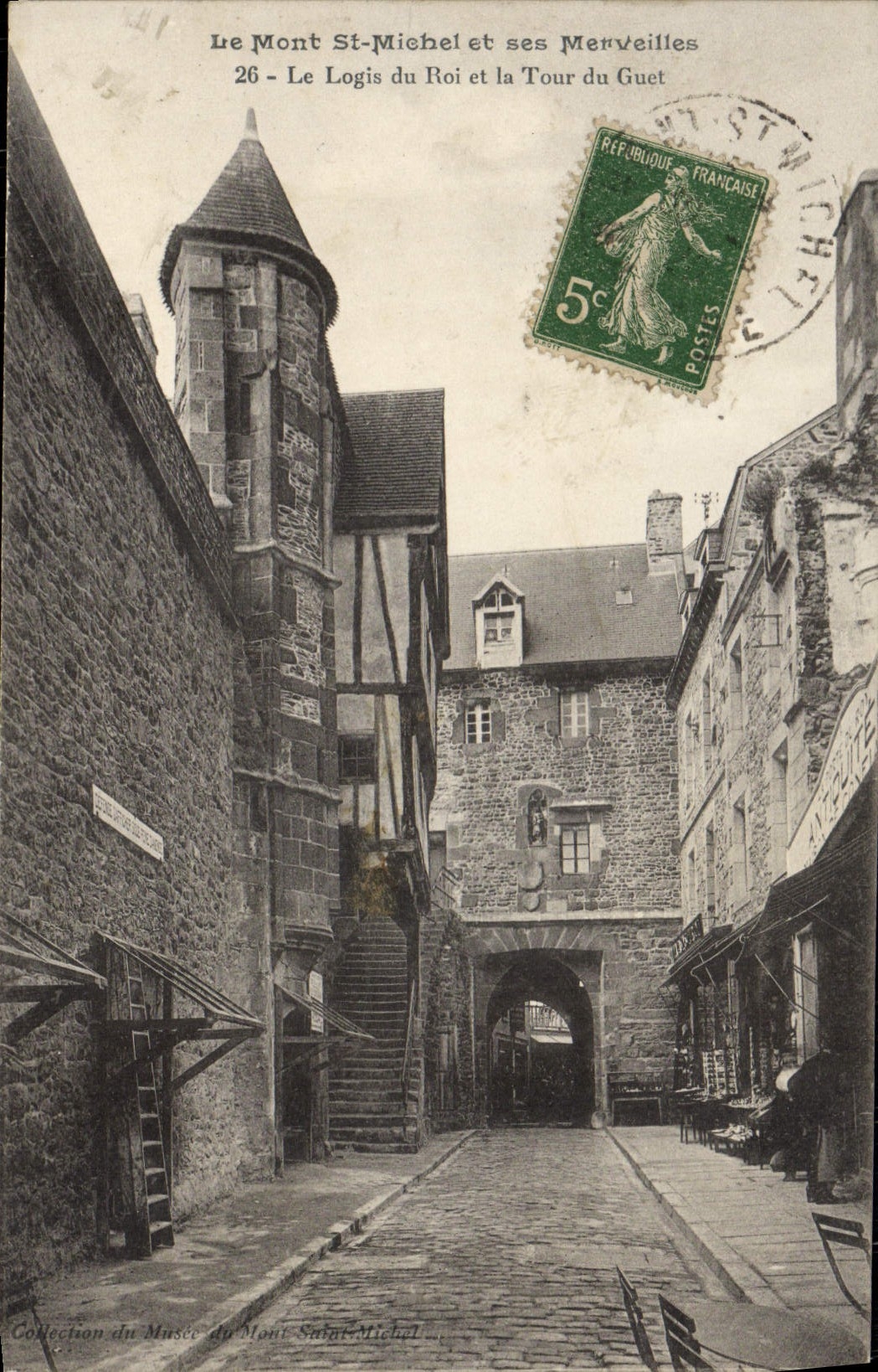 CPA Le Mont St Michel Et Ses Merveilles Le logis du roi et la tour du Guet