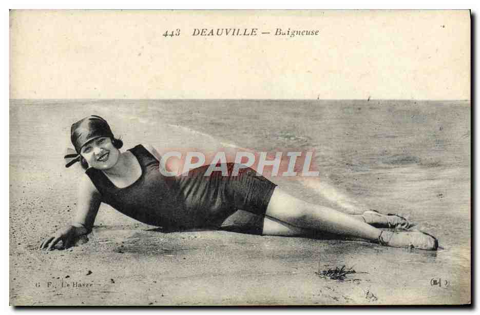 Deauville — Baigneuse — G F. Le Havre, n° 443